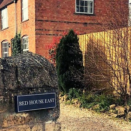 Вилла Beautiful Cotswold Couples Retreat Буртон-он-те-Уотер Экстерьер фото